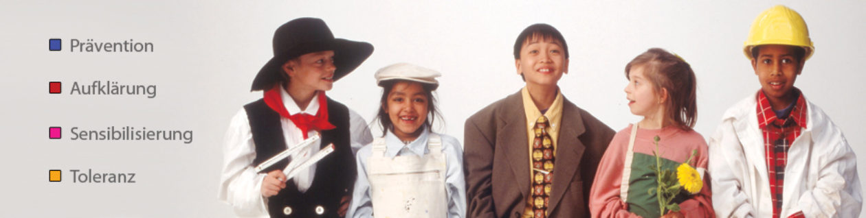 Grätsche – gegen Rechtsaussen